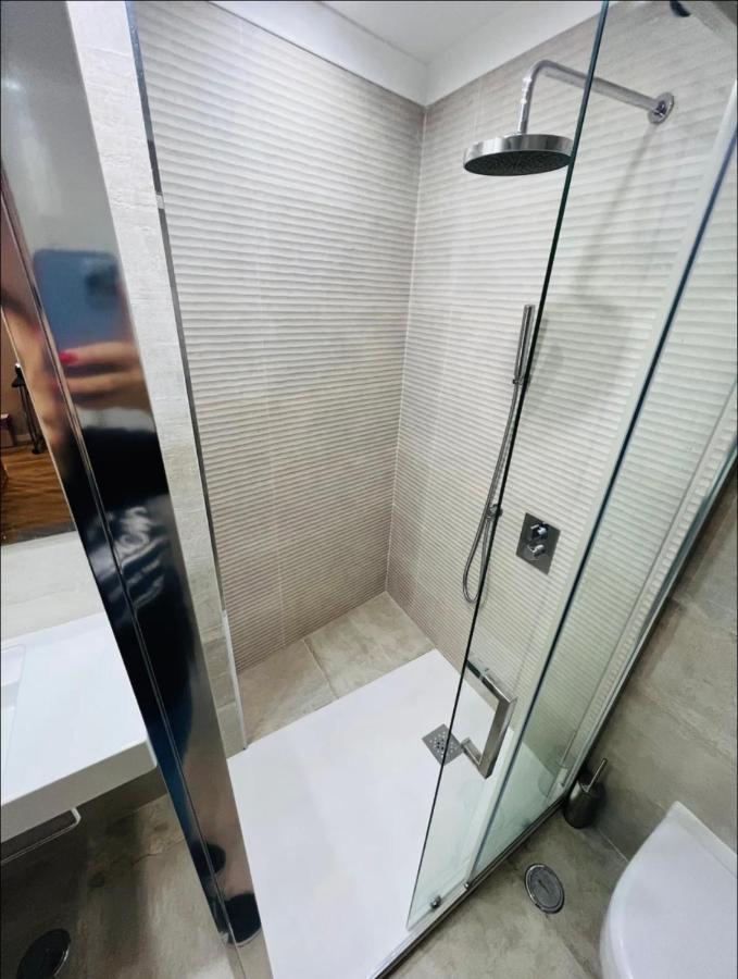 Apartamento Sociedade Farmaceutica Lisboa Eksteriør billede