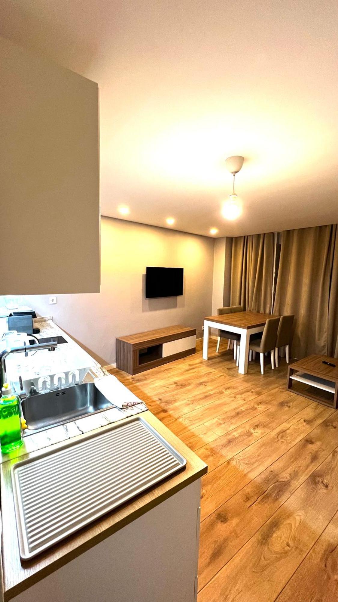 Apartamento Sociedade Farmaceutica Lisboa Eksteriør billede