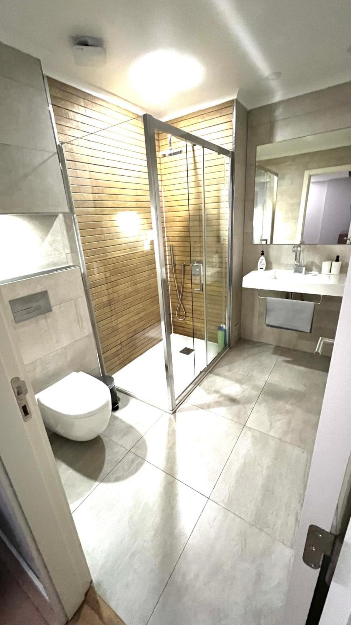 Apartamento Sociedade Farmaceutica Lisboa Eksteriør billede
