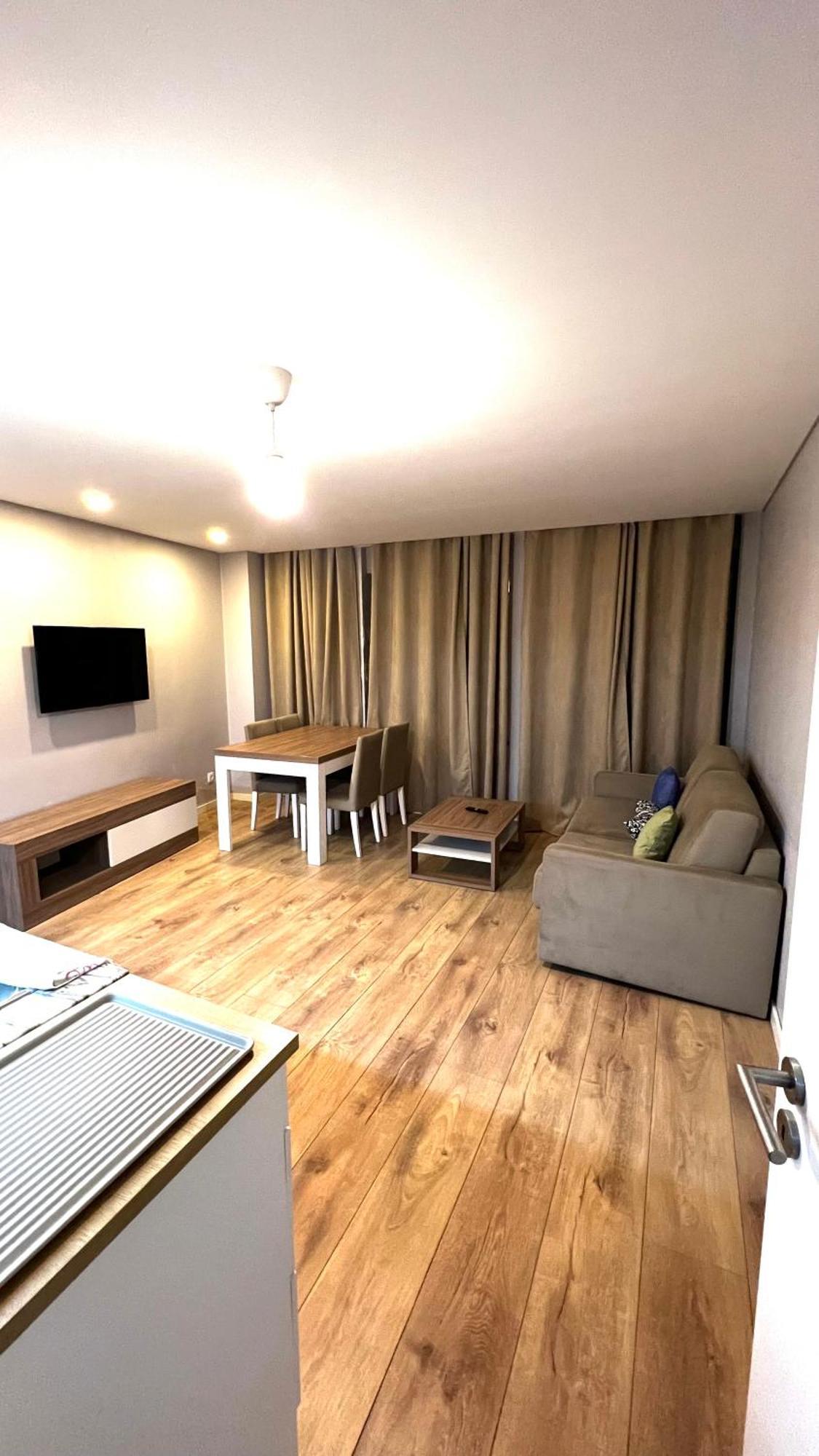 Apartamento Sociedade Farmaceutica Lisboa Eksteriør billede
