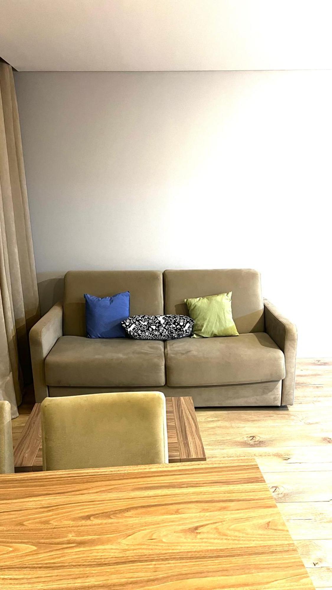 Apartamento Sociedade Farmaceutica Lisboa Eksteriør billede