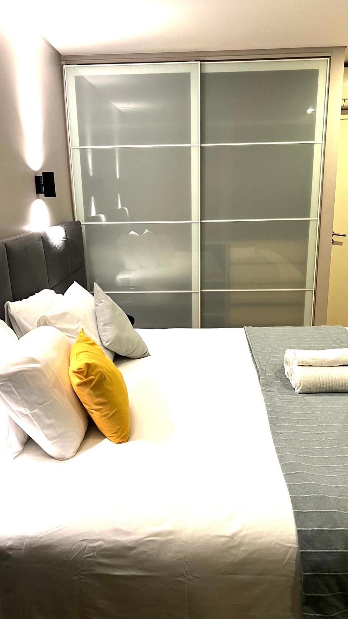 Apartamento Sociedade Farmaceutica Lisboa Eksteriør billede