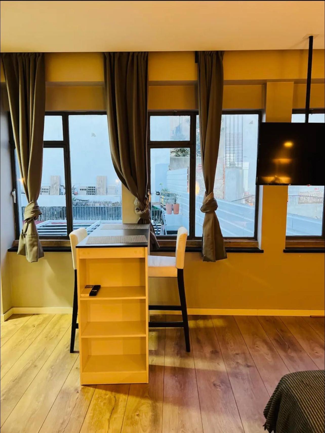 Apartamento Sociedade Farmaceutica Lisboa Eksteriør billede